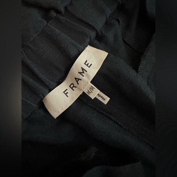 FRAME Belted Paperbag Linen-Blend Pocket Shorts - Picture 5 of 11